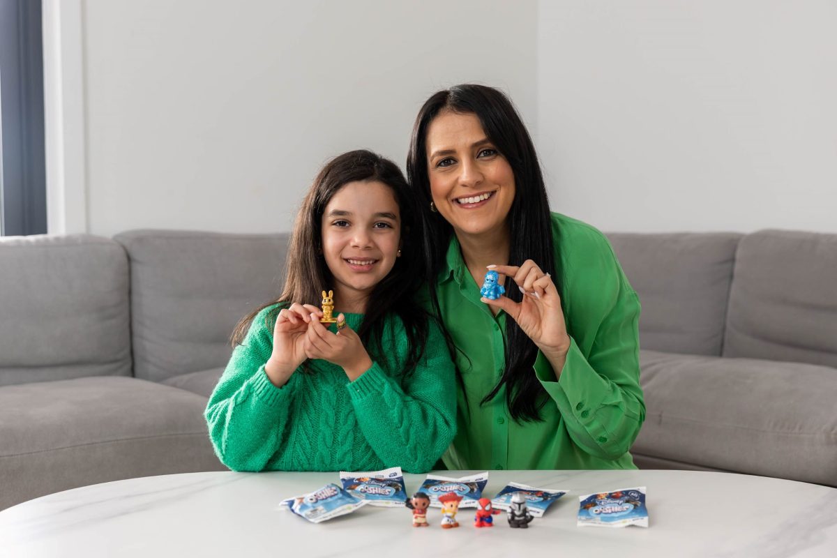 Mother and daughter with Ooshies